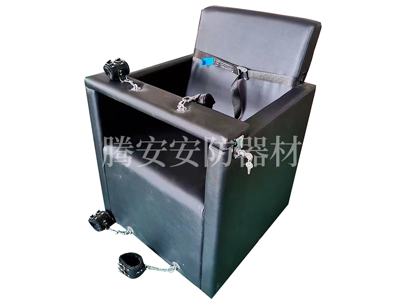 犯人軟包審訊椅與平常的沙發(fā)椅子是一樣的嗎？